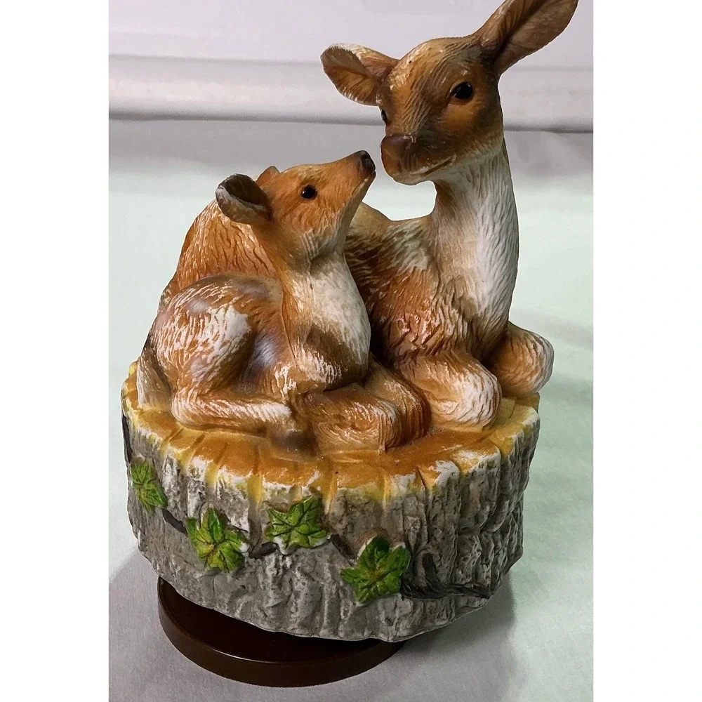Vintage Deer & Fawn Music‎ Box Autumn Woodland Figurine Born Free Melody